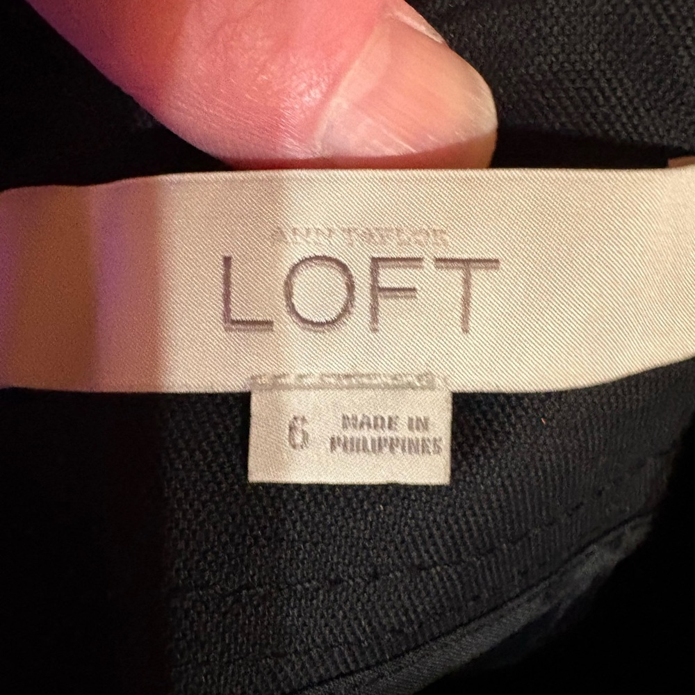 LOFT Black Pencil Skirt with Front Seam Detail - Picture 4 of 4